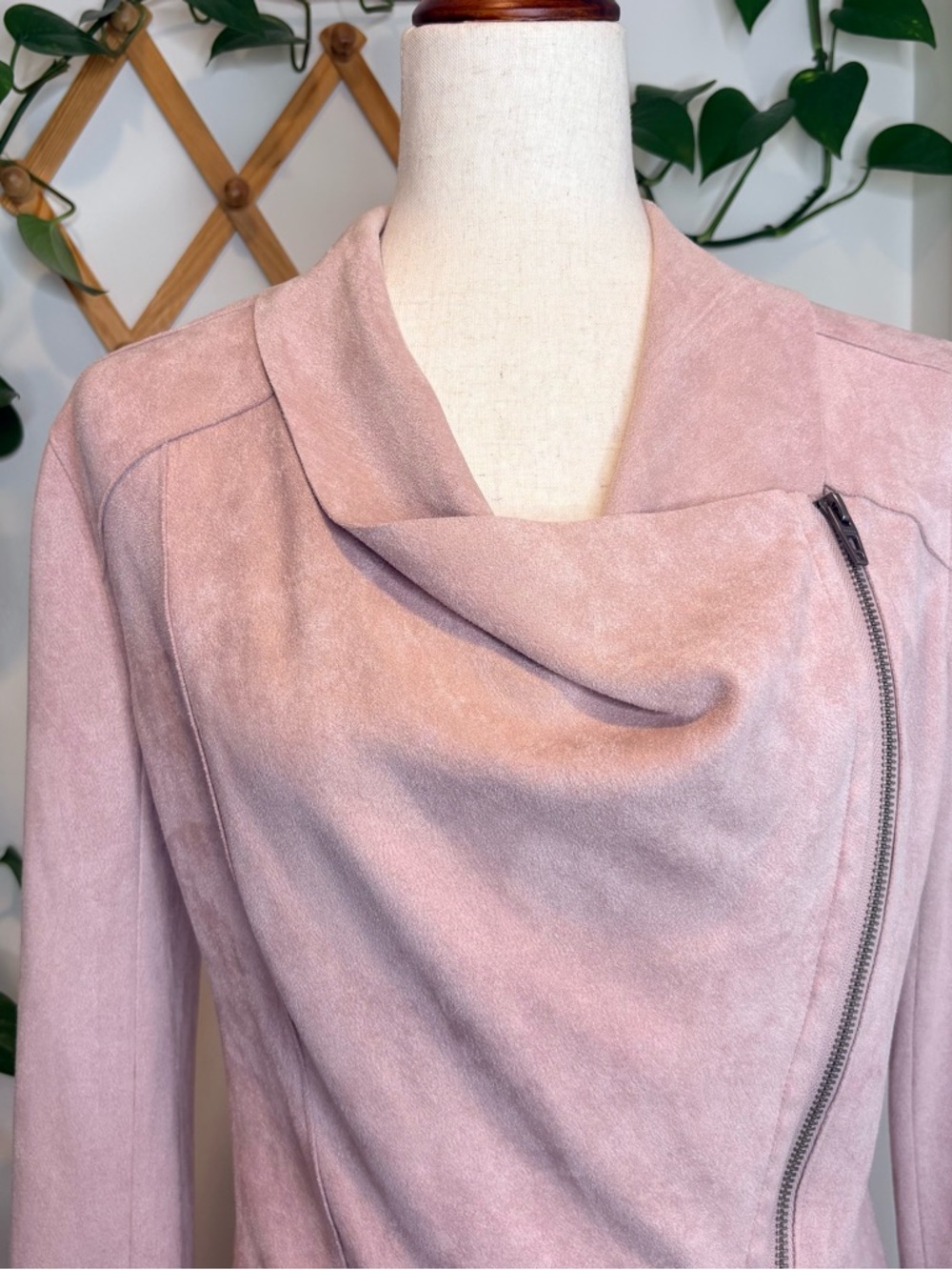 BLANK NYC Pink Faux Suede Drape Front Asymmetrical Moto Cowl Neck Jacket - Picture 4 of 11